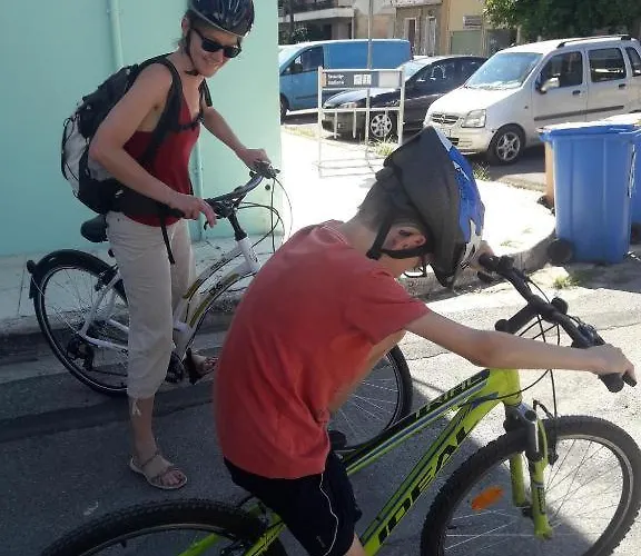 Hellas Palace Private *