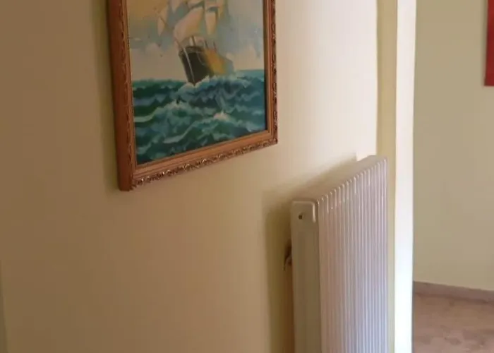 Hellas Palace Private Apart-hotel *